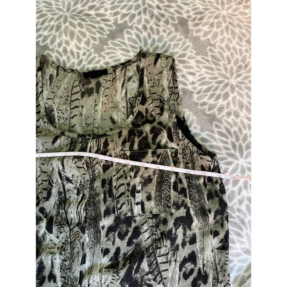 Edge Animal Print Button Down sz Small Olive Green Black High Low Blouse Office - Picture 5 of 7